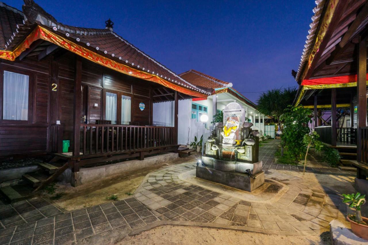 Agung Lembongan Bungalow Exterior foto